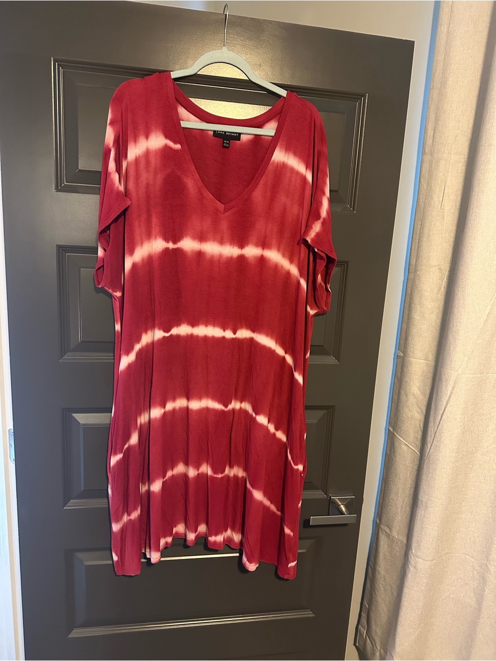 Lane Bryant Red and White Tie-Dye V-Neck Dress w/ Pockets